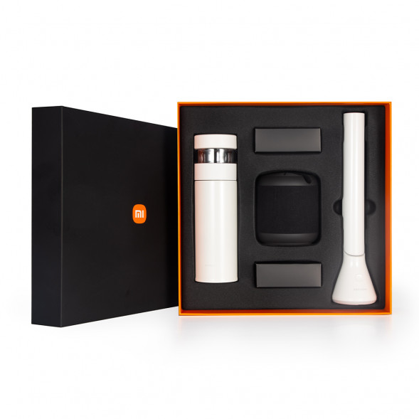 Xiaomi Exclusive gift box (tea cup + Bluetooth speaker + desk lamp) 36751