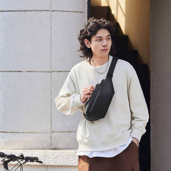 Xiaomi Mijia Multifunctional sports and leisure chest bag gray 56550